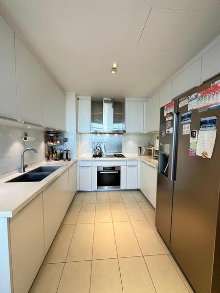 Trilight, 9 Newton Road, 4 Bedrooms, 5,802 sqft, Condominium For Sale, by Lynn Er, 24494435 - PropertyGuru.com.sg