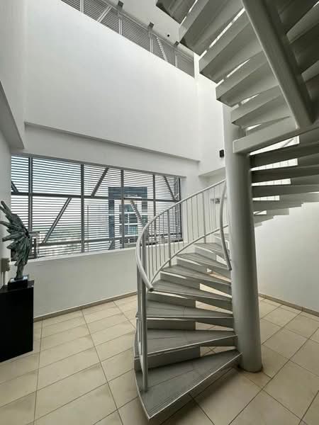 Trilight, 9 Newton Road, 4 Bedrooms, 5,802 sqft, Condominium For Sale, by Lynn Er, 24494435 - PropertyGuru.com.sg