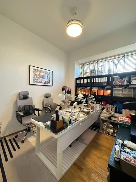Trilight, 9 Newton Road, 4 Bedrooms, 5,802 sqft, Condominium For Sale, by Lynn Er, 24494435 - PropertyGuru.com.sg