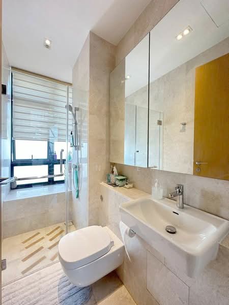 Trilight, 9 Newton Road, 4 Bedrooms, 5,802 sqft, Condominium For Sale, by Lynn Er, 24494435 - PropertyGuru.com.sg