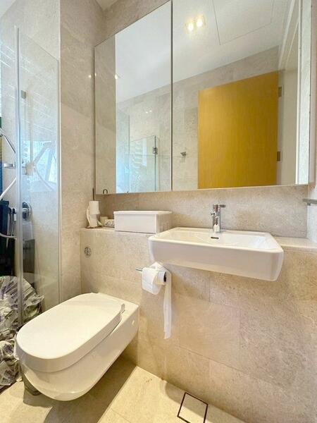 Trilight, 9 Newton Road, 4 Bedrooms, 5,802 sqft, Condominium For Sale, by Lynn Er, 24494435 - PropertyGuru.com.sg