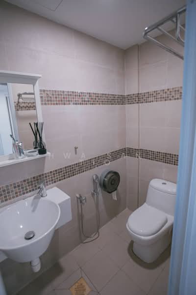 ❤️Shophouse ⭐Cheap ⭐Bright ⭐High ceiling ⭐next to uob plaza ⭐minutes to MRT @ Circular Road, circular road, 1,690 sqft, Shop / Shophouse For Rent, by Hwa San TIO, 24494780 - CommercialGuru.com.sg