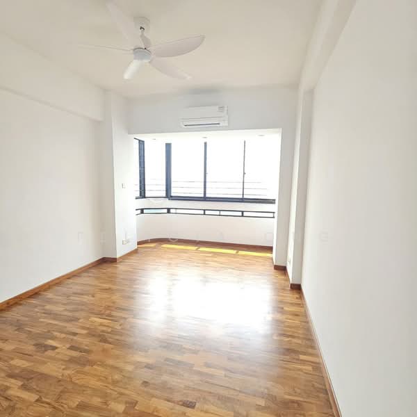 Ocean Park, 526 East Coast Road, 3 Bedrooms, 2,110 sqft, Condominium For Rent, by Felicia Ong, 24495164 - PropertyGuru.com.sg
