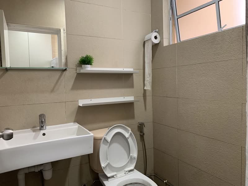 Carmi Mansion, 38 Lorong 33 Geylang, Room Rental, 150 sqft, Apartment For Rent, by Belinda Liu