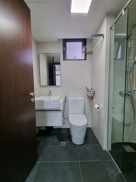 Symphony Suites, 1 Yishun Close, 2 Bedrooms, 689 sqft, Condominium For Rent, by Em Akiak, 24496258 - PropertyGuru.com.sg