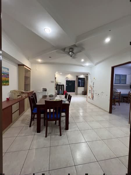 530 Woodlands Drive 14, 530 Woodlands Drive 14, 3 Bedrooms, 1,355 sqft, HDB Flat For Rent, by Robert Chen, 24496400 - PropertyGuru.com.sg