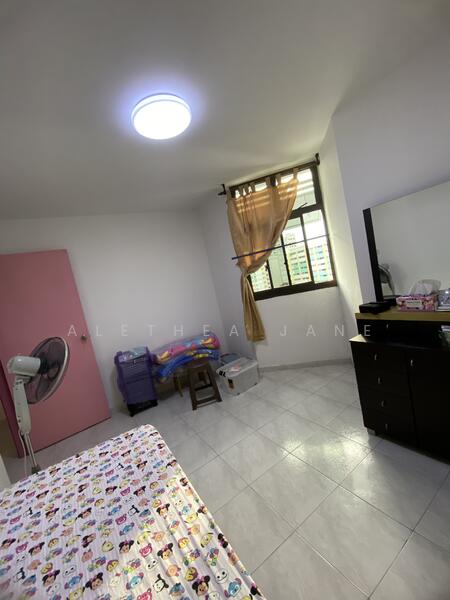 658 Choa Chu Kang Crescent, 658 Choa Chu Kang Crescent, Room Rental, 120 sqft, HDB Flat For Rent, by Alethea Jane, 24496416 - PropertyGuru.com.sg