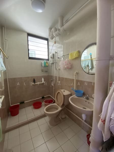 658 Choa Chu Kang Crescent, 658 Choa Chu Kang Crescent, Room Rental, 120 sqft, HDB Flat For Rent, by Alethea Jane, 24496416 - PropertyGuru.com.sg