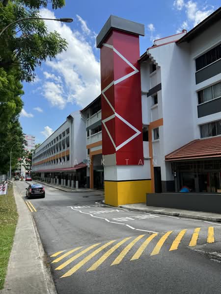 374 Bukit Batok Street 31, 374 Bukit Batok Street 31, 220 sqft, Shop / Shophouse For Rent, by Mark Tan, 24496522 - CommercialGuru.com.sg