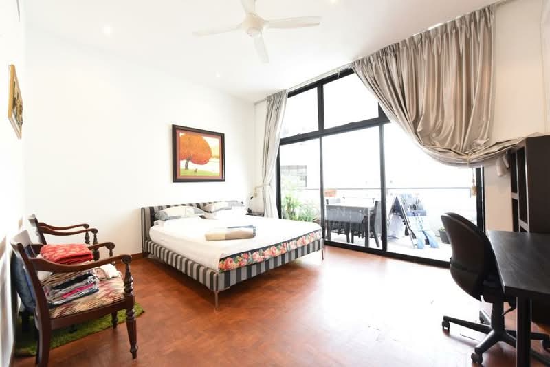 Regency Park, 9 Nathan Road, 4 Bedrooms, 3,650 sqft, Condominium For Rent, by Ken CHONG, 24497605 - PropertyGuru.com.sg