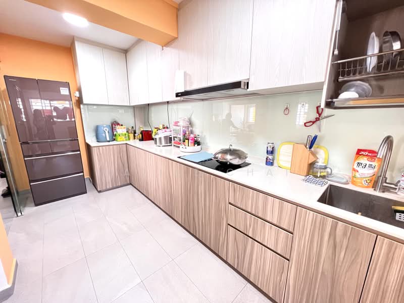 288A Jurong East Street 21, 288A Jurong East Street 21, Room Rental, 140 sqft, HDB Flat For Rent, by Caline Chai, 24499048 - PropertyGuru.com.sg