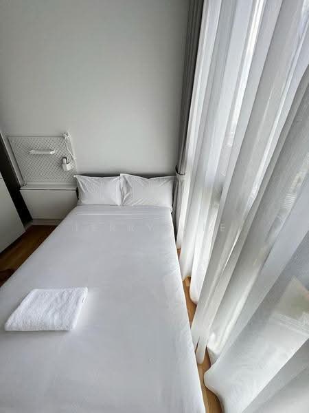 Avenue South Residence, 1 Silat Avenue, Alexandra / Commonwealth, 3 Bedrooms, 947 sqft, Condominium For Rent, by Terry Wee, 24501757 - Bedroom - PropertyGuru.com.sg