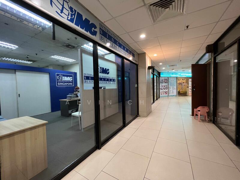 Lucky Plaza, 304 Orchard Road, 543 sqft, Mall Shop For Sale, by Alvin Chua, 24502932 - CommercialGuru.com.sg