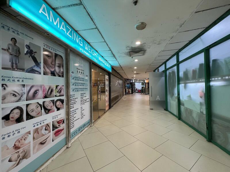 Lucky Plaza, 304 Orchard Road, 543 sqft, Mall Shop For Sale, by Alvin Chua, 24502932 - CommercialGuru.com.sg