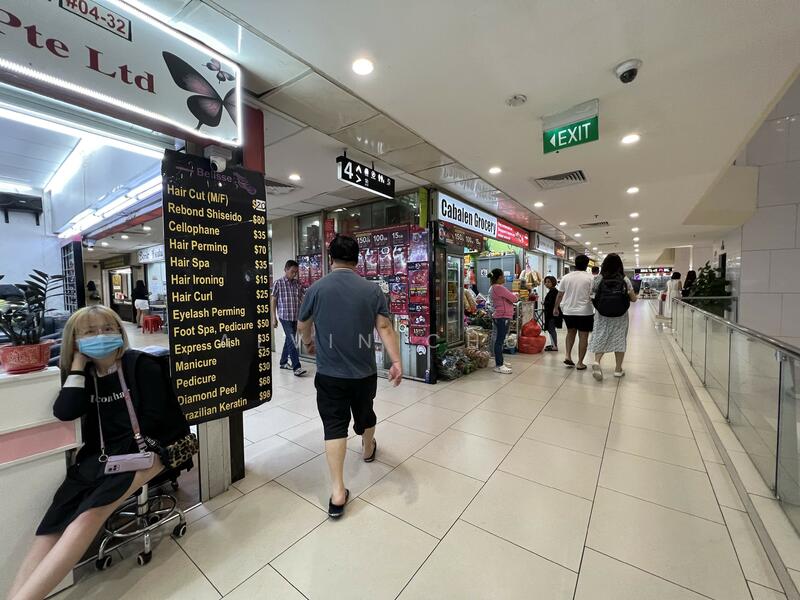 Lucky Plaza, 304 Orchard Road, 543 sqft, Mall Shop For Sale, by Alvin Chua, 24502932 - CommercialGuru.com.sg