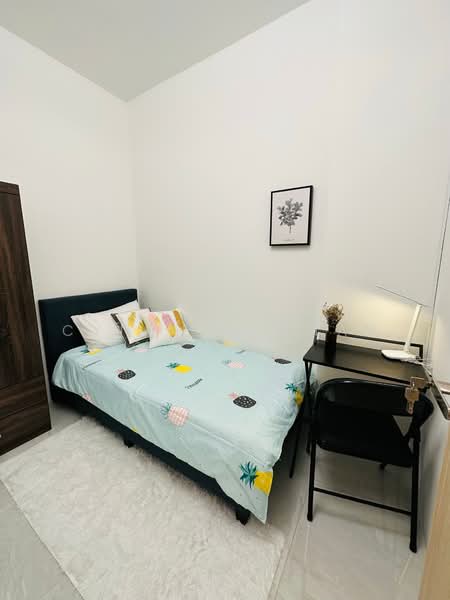 Rezi 24, 39 Lorong 24 Geylang, 5 Bedrooms, 958 sqft, Apartment For Rent, by Cynthia Chan, 24503589 - PropertyGuru.com.sg