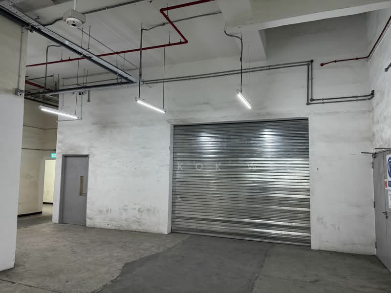 9m high warehouse 8 loading bays @ changi, , 15,500 sqft, Light Industrial (B1) For Rent, by Leow Kok Wee, 24504042 - CommercialGuru.com.sg