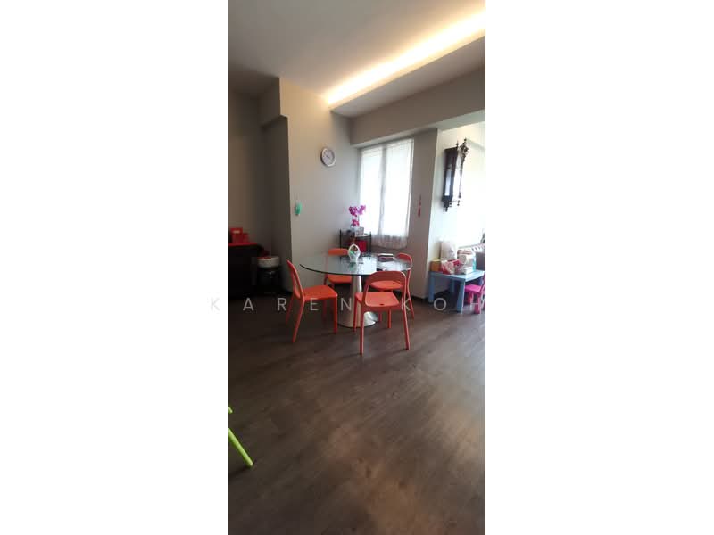 Astoria Park, 32 Lorong Mydin, Room Rental, 160 sqft, Condominium For Rent, by Karen Koh, 24504292 - PropertyGuru.com.sg
