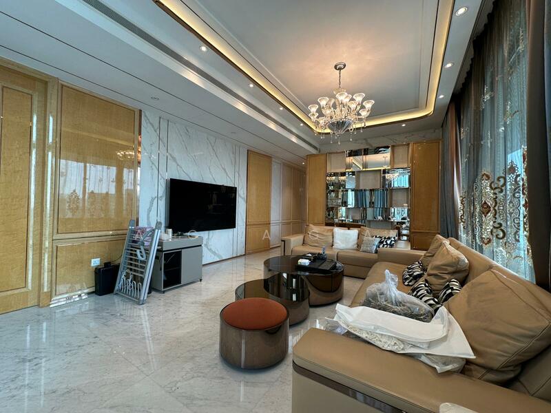 For Rent - New Futura