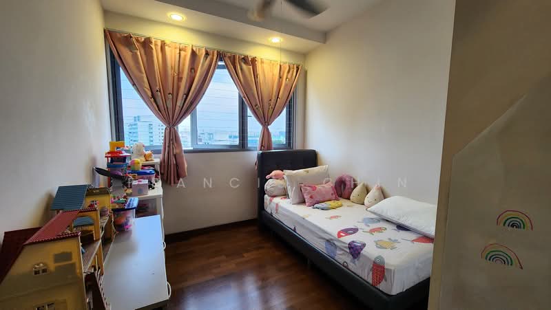 Arc at Tampines, 17 Tampines Avenue 8, 3 Bedrooms, 1,066 sqft, Executive Condominium For Rent, by Francis Chin, 24504689 - PropertyGuru.com.sg