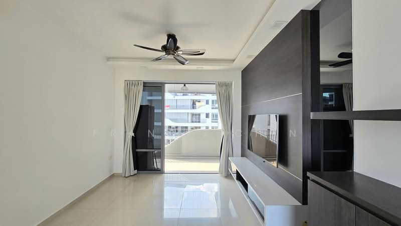 Arc at Tampines, 17 Tampines Avenue 8, 3 Bedrooms, 1,066 sqft, Executive Condominium For Rent, by Francis Chin, 24504689 - PropertyGuru.com.sg