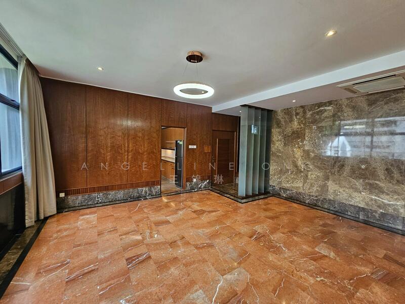 For Sale - St Martin's Apartment