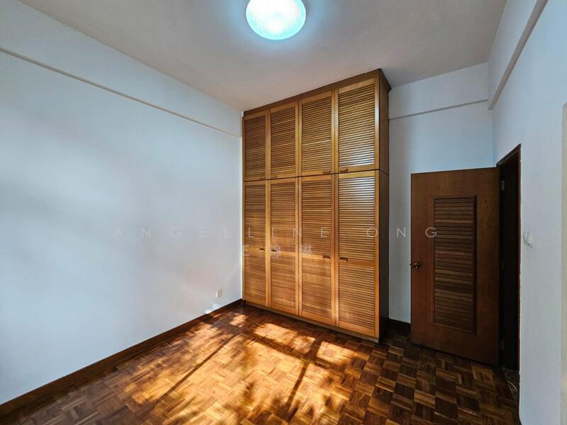 For Sale - St Martin's Apartment