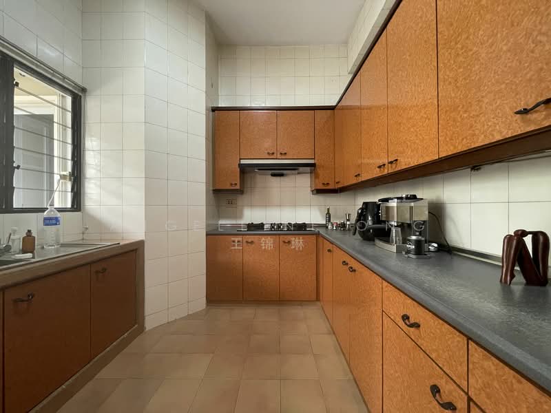 St Martin's Apartment Apartment For Sale at S$ 2,888,000 | PropertyGuru Singapore