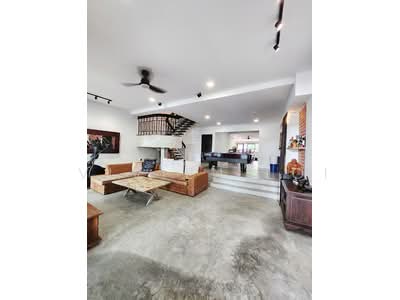 For Sale - Tanah Merah Freehold Inter Terrace. Near to 2 MRT stations