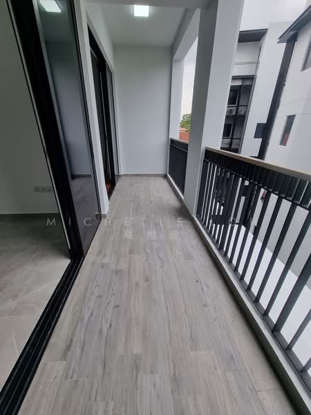 Mayfair Gardens, 10 Rifle Range Road, 2 Bedrooms, 753 sqft, Condominium For Rent, by Michelle Loh 羅嬡玲, 24507650 - PropertyGuru.com.sg