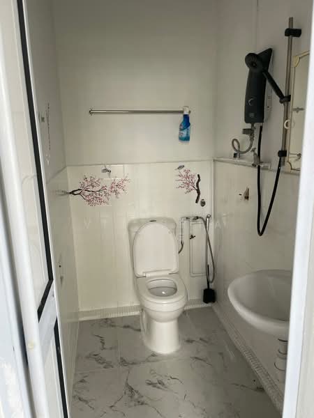 Cavenagh Gardens, 71 Cavenagh Road, Room Rental, 240 sqft, Condominium For Rent, by Victoria Ling, 24507743 - PropertyGuru.com.sg