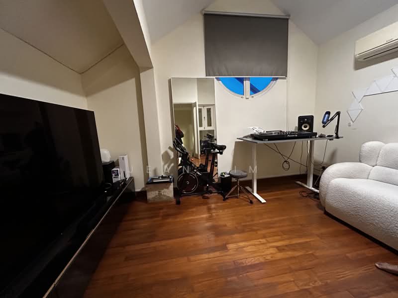 Kingsville, King's Road, 5 Bedrooms, 2,300 sqft, Semi-Detached House For Rent, by Jean Sim, 24507981 - PropertyGuru.com.sg
