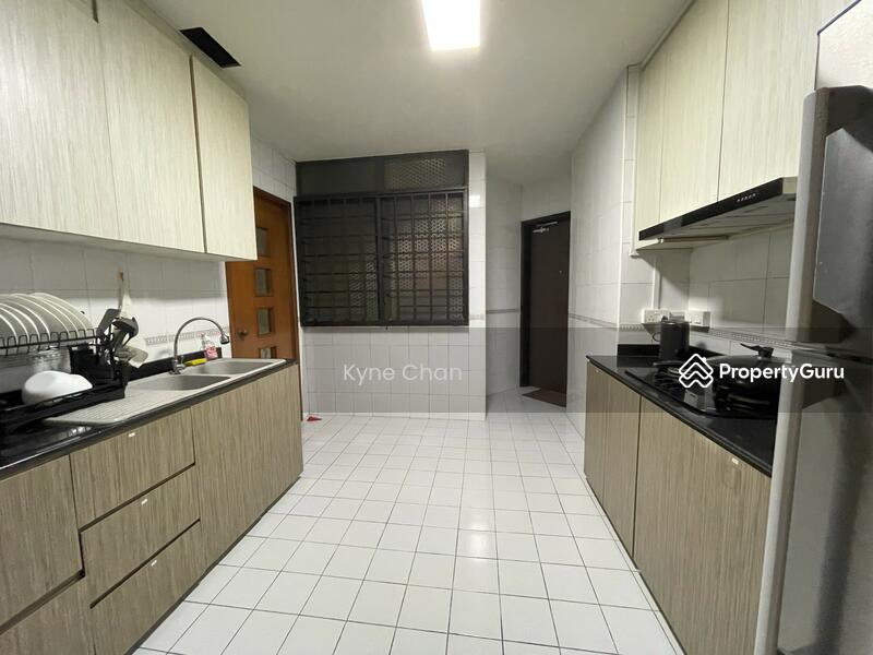 For Rent - Parc Oasis