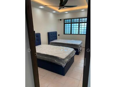 For Rent - 303 Canberra Road