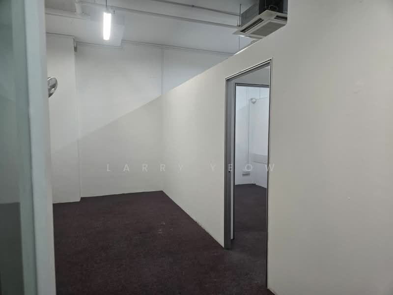 Midview City, 20 Sin Ming Lane, 1,496 sqft, Light Industrial (B1) For Rent, by Larry Yeow, 24508806 - CommercialGuru.com.sg