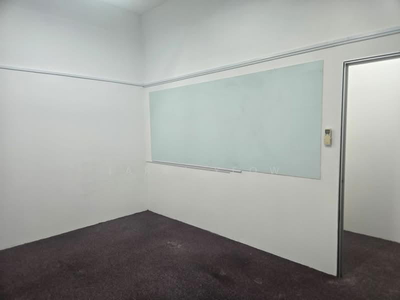 Midview City, 20 Sin Ming Lane, 1,496 sqft, Light Industrial (B1) For Rent, by Larry Yeow, 24508806 - CommercialGuru.com.sg