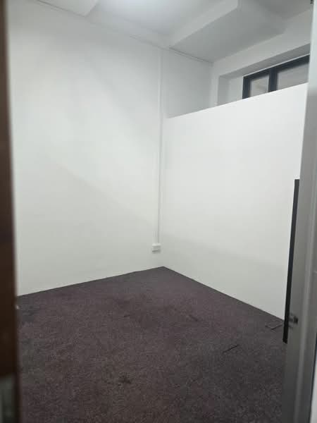 Midview City, 20 Sin Ming Lane, 1,496 sqft, Light Industrial (B1) For Rent, by Larry Yeow, 24508806 - CommercialGuru.com.sg