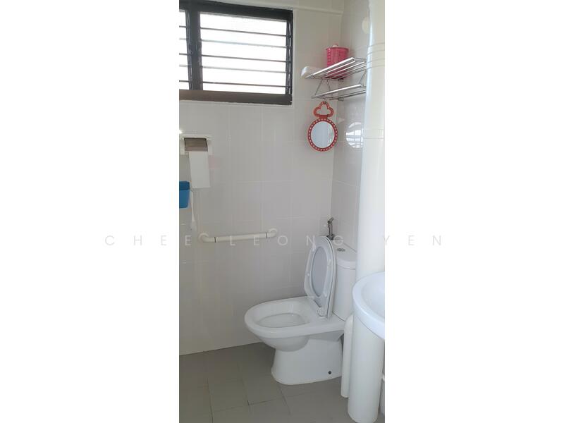 220 Serangoon Avenue 4, 220 Serangoon Avenue 4, 3 Bedrooms, 980 sqft, HDB Flat For Rent, by Chee Leong Yen, 24509405 - PropertyGuru.com.sg