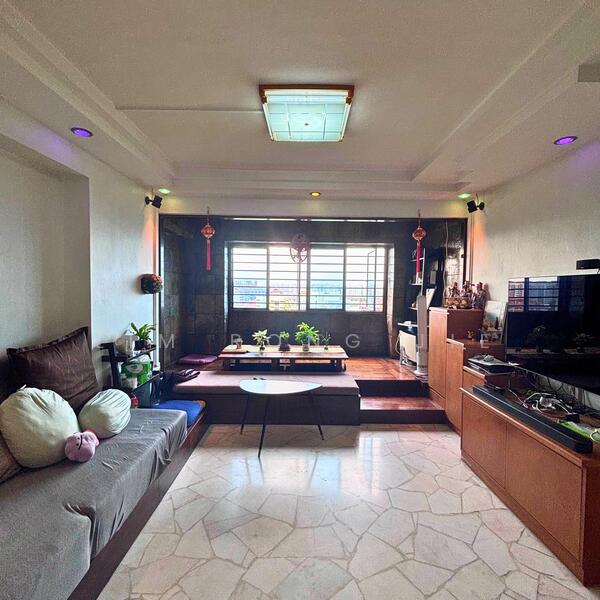 For Sale - 578 Hougang Avenue 4