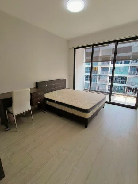 Westwood Residences EC, 194 Westwood Avenue, 5 Bedrooms, 1,475 sqft, Condominium For Rent, by Jeff Lee, 24511057 - 主人房 - PropertyGuru.com.sg