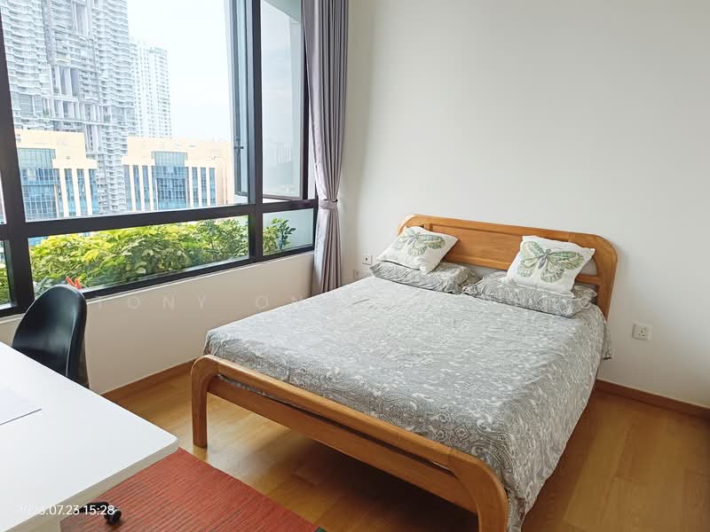 The Crest, 105 Prince Charles Crescent, 4 Bedrooms, 1,518 sqft, Condominium For Rent, by Tony Ong Ah Beng, 24511121 - PropertyGuru.com.sg