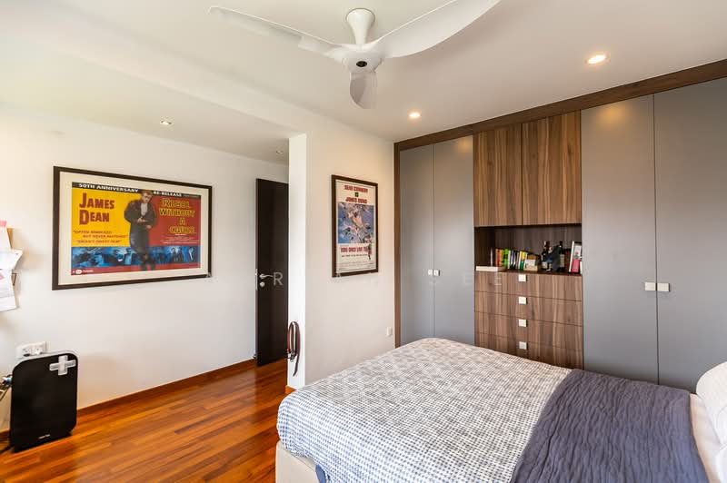 Ridgewood Condominium, 1 Ridgewood Close, 3 Bedrooms, 2,002 sqft, Condominium For Sale, by Adrian See, 24512928 - PropertyGuru.com.sg