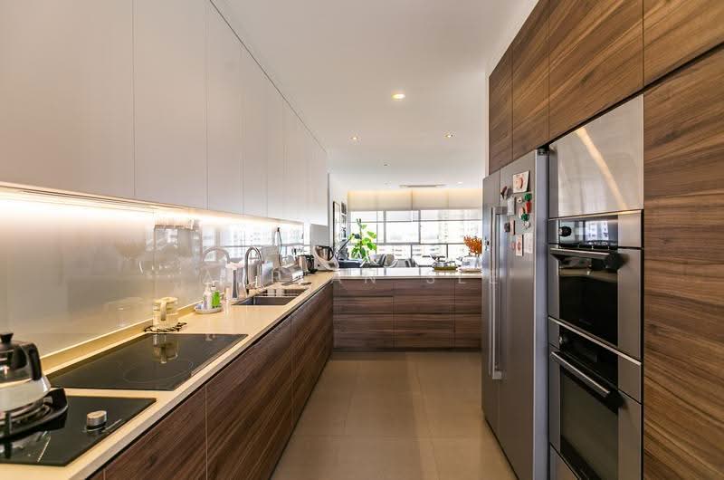 Ridgewood Condominium, 1 Ridgewood Close, 3 Bedrooms, 2,002 sqft, Condominium For Sale, by Adrian See, 24512928 - PropertyGuru.com.sg