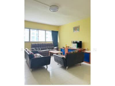 For Rent - 319 Jurong East Street 31