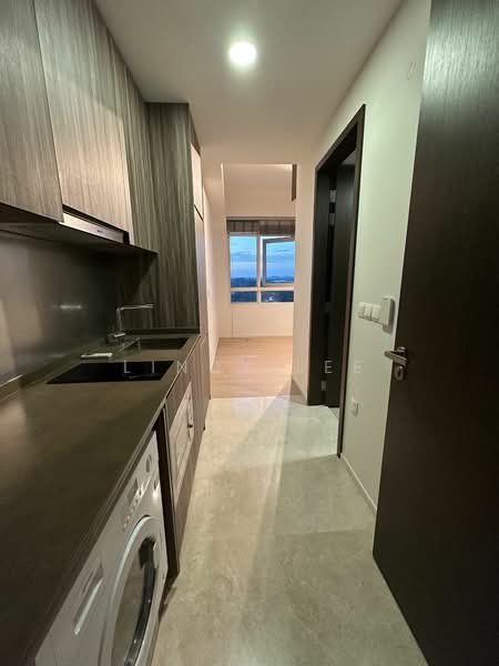 Principal Garden, 99 Prince Charles Crescent, 2 Bedrooms, 861 sqft, Condominium For Sale, by Lindy Lee, 24513836 - PropertyGuru.com.sg