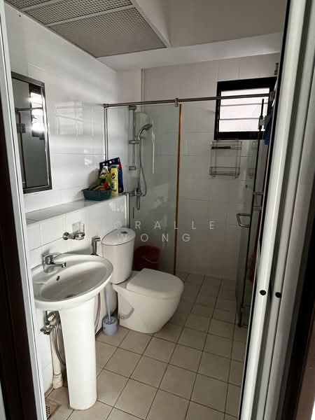 441B Clementi Avenue 3, 441B Clementi Avenue 3, Room Rental, 200 sqft, HDB Flat For Rent, by Coralle Wong, 24513860 - PropertyGuru.com.sg