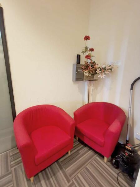 Tradehub 21, 18 Boon Lay Way, 200 sqft, Light Industrial (B1) For Rent, by Jensen Toh 卓新智, 24514361 - CommercialGuru.com.sg