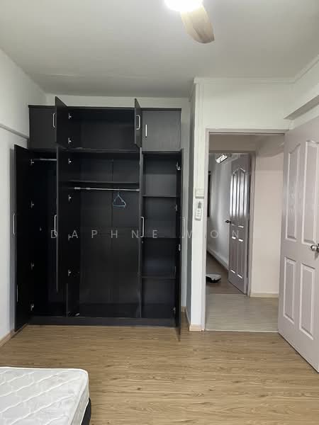 Spacious wardrobe 