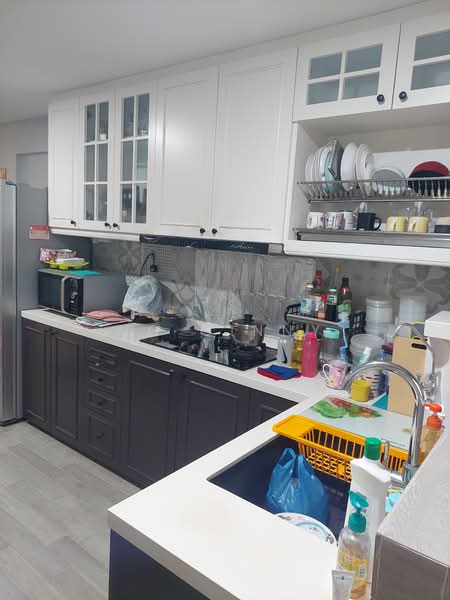 212 Ang Mo Kio Avenue 3, 212 Ang Mo Kio Avenue 3, 2 Bedrooms, 753 sqft, HDB Flat For Rent, by Ng Ginny, 24515575 - PropertyGuru.com.sg