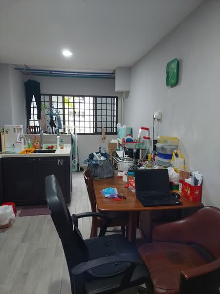 212 Ang Mo Kio Avenue 3, 212 Ang Mo Kio Avenue 3, 2 Bedrooms, 753 sqft, HDB Flat For Rent, by Ng Ginny, 24515575 - PropertyGuru.com.sg